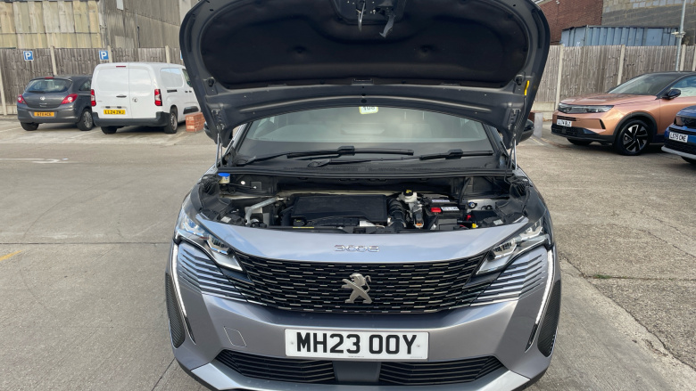 Peugeot 3008 1.2 PureTech Allure Premium+ 5dr EAT8 Petrol Estate